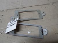 Staffa fanalini paraurti anteriore Fiat 132 