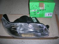 Proiettore Destro Una Parabola  Peugeot 306 1997-1999