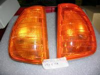 Fanalino ant.  Destro/ Sinistro Mercedes Serie  W123