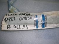 Guarnizione  Inferiore Parabrezza Opel Omega B '94