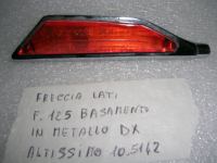 Fanalino  Laterale Destro Basamento In Metallo Fiat 125