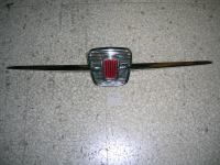 Fregio Anteriore Fiat 600