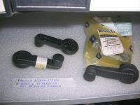 Maniglia Alzavetro In Plastica 