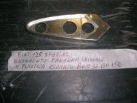 Basamento Fanalino Laterale In Plastica Cromato Fiat 125 Special 