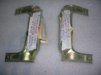 Staffa Anteriore Destro e Sinista Su Paraurti Lancia Thema 