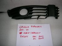 Griglia Paraurti Anteriore Destra Con Fendinebbia Volkswagen Passat 2000 -2005