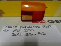 Plastica Fanalino Posteriore Sinistro Peugeot 205 Dal 1983 Al 1990 