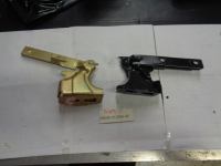 Cerniera Sinistra Cofano Anteriore Punto Prima Serie 1994-1999