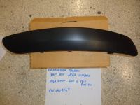 Modanatura Paraurti Anteriore Destra Nera Goffrata Volkswagen Golf 5 Plus 2005-2009