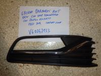 Griglia Paraurti Anteriore Destra Con Profilo Cromato Volkswagen Polo 2014 Comfort Line